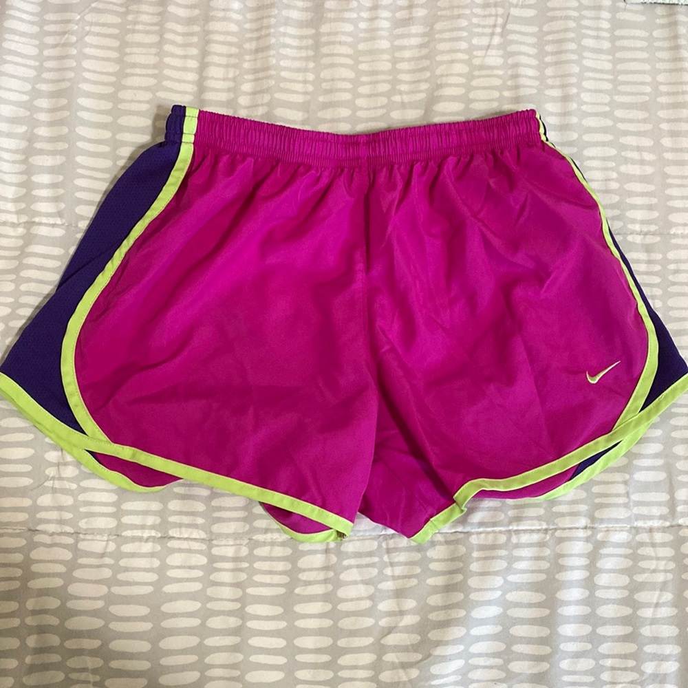 Nike running short